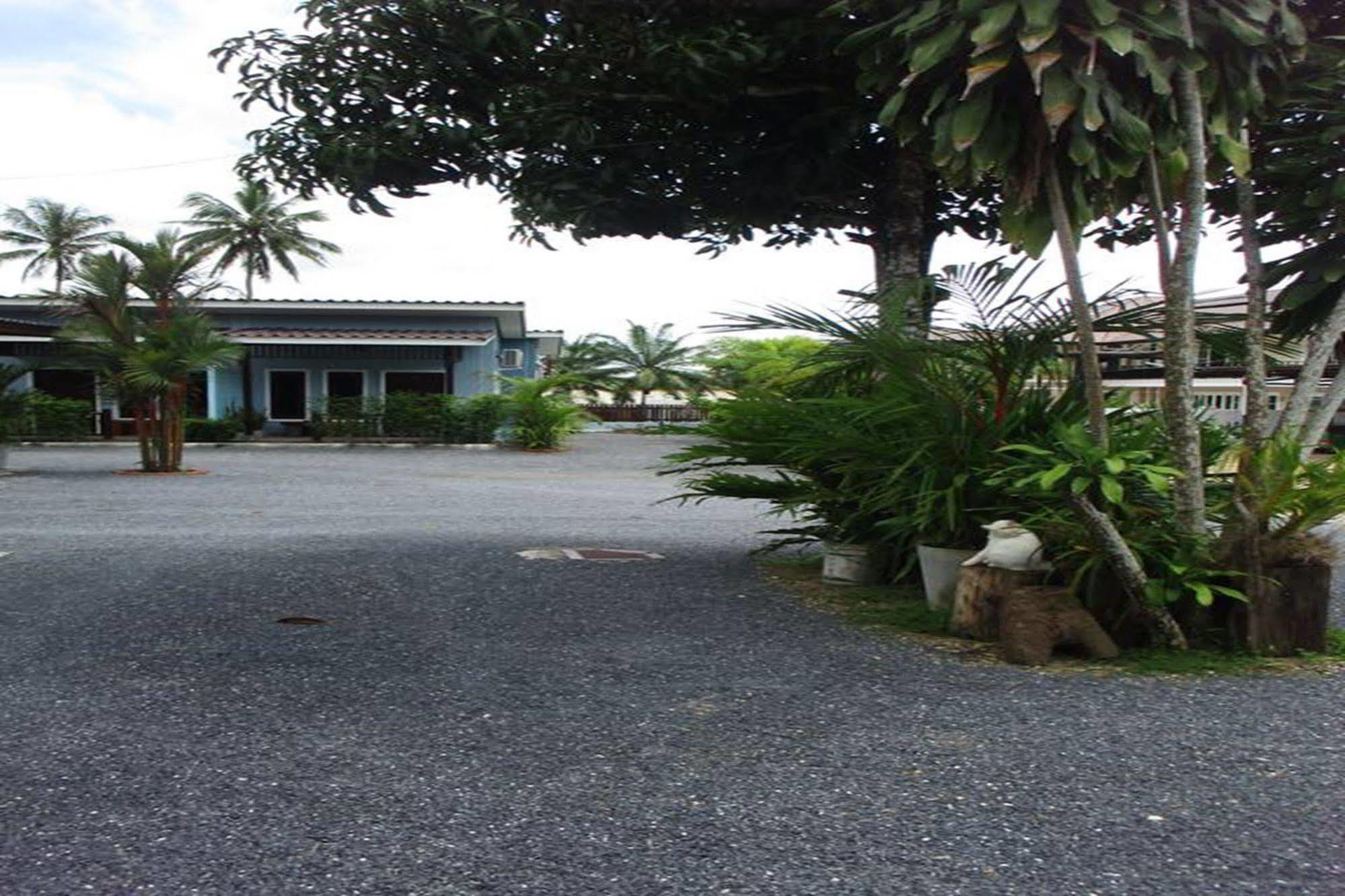 Arcadian Resort Ao Nang Exterior photo